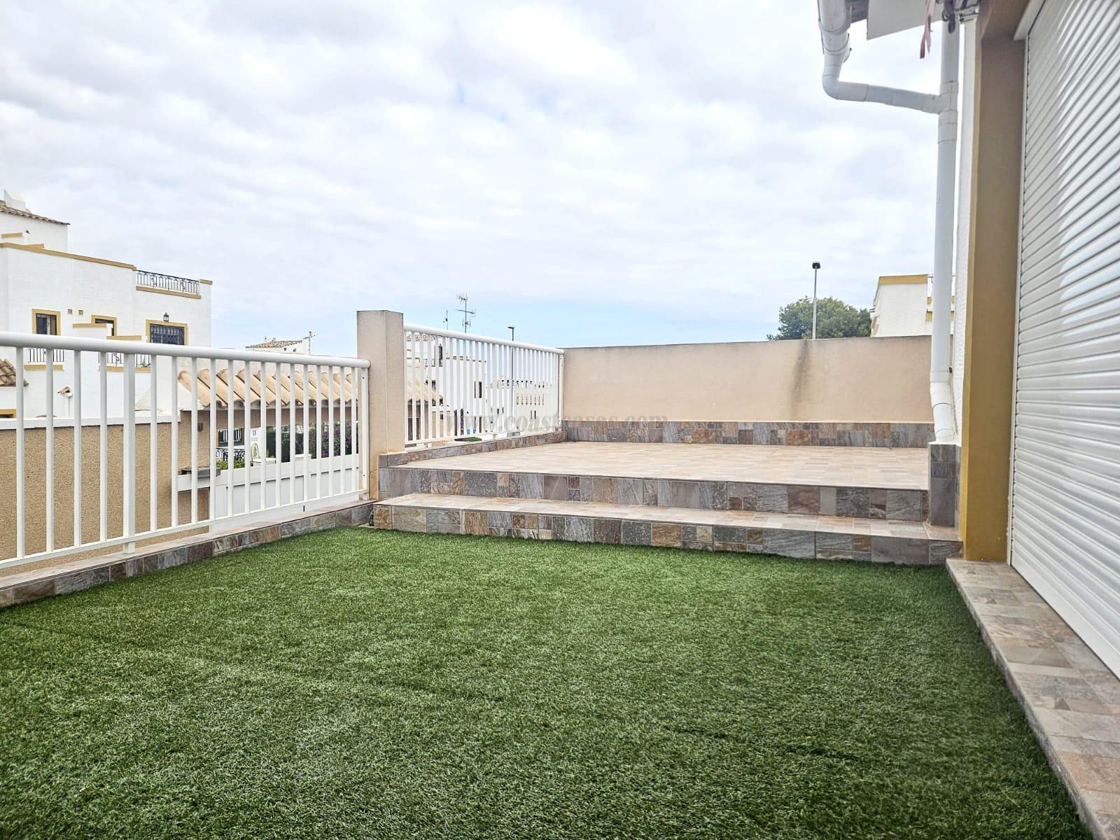 Venta de chalet en Orihuela Costa