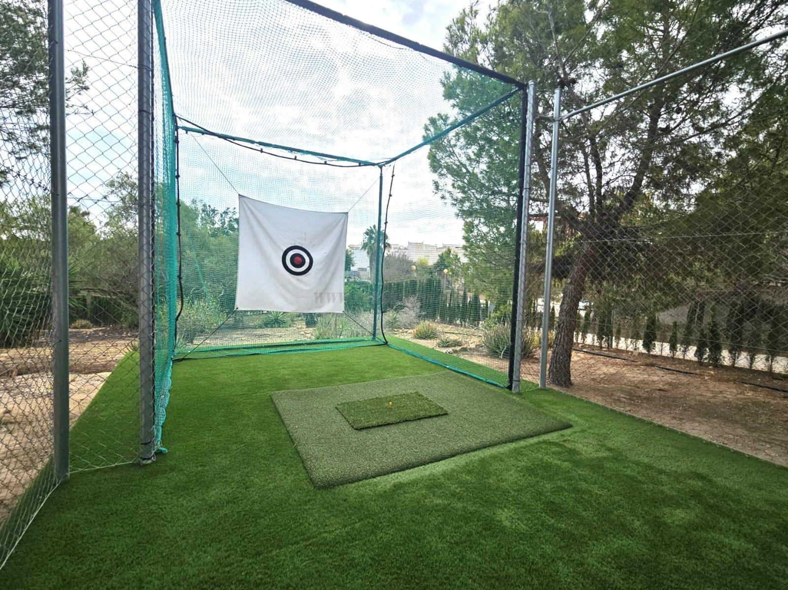 Venta de chalet en Orihuela Costa