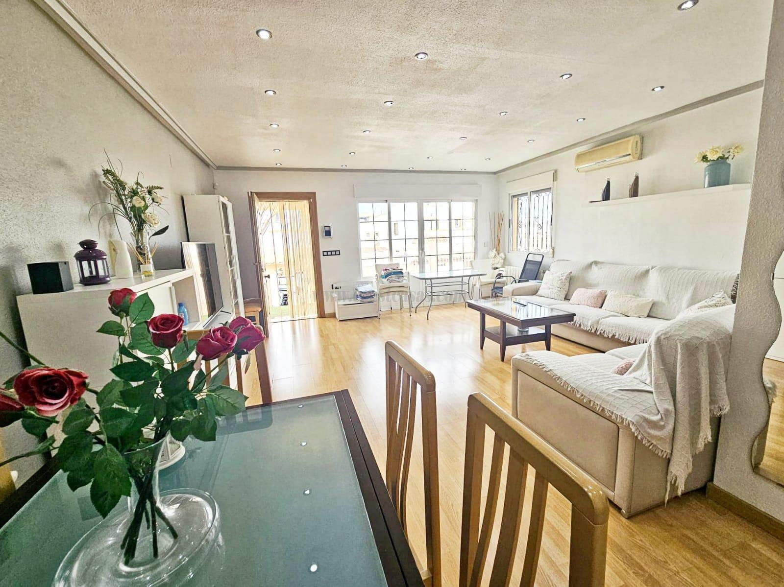 Venta de chalet en Orihuela Costa