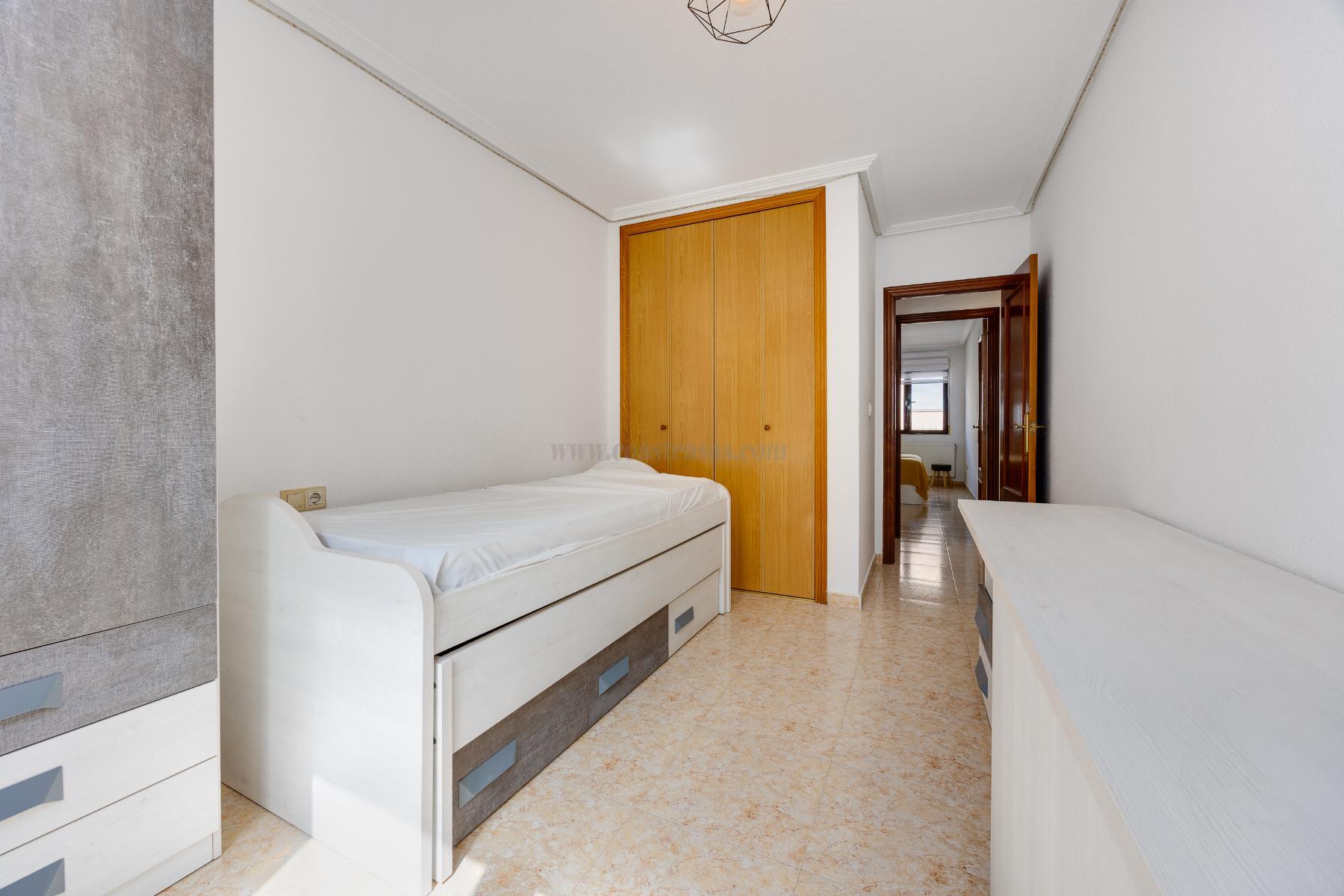 Venta de apartamento en San Miguel de Salinas