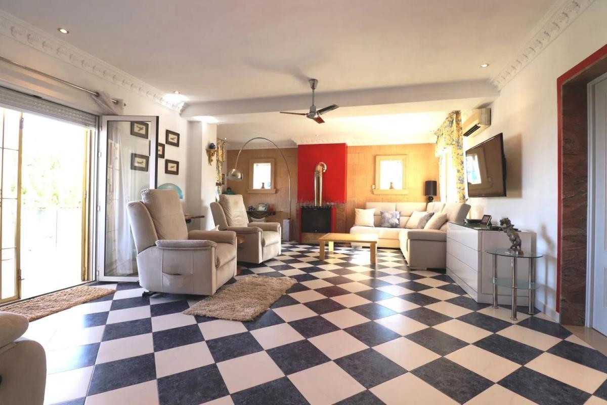 Venta de villa en Algorfa
