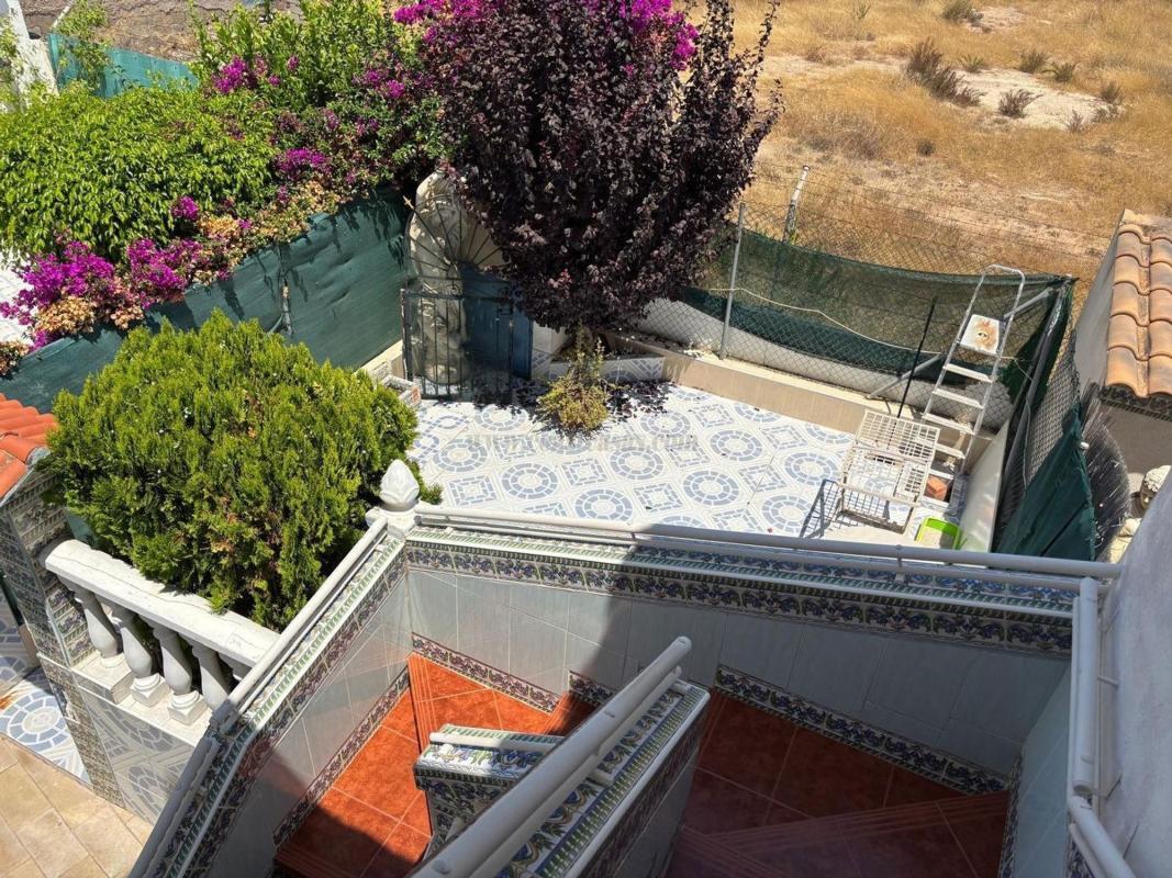 Venta de villa en Orihuela