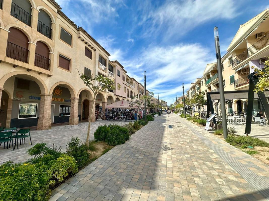 Venta de apartamento en Los Alcázares