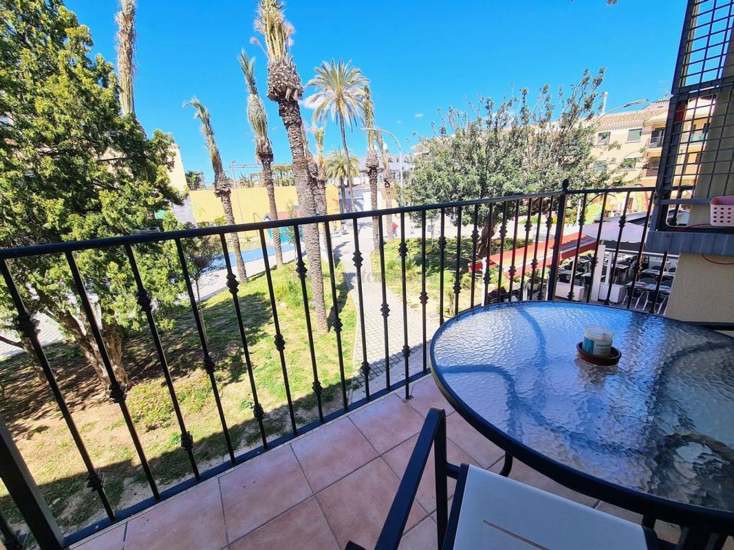 Venta de apartamento en Los Alcázares