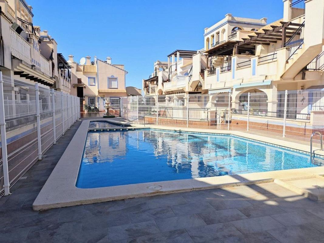 Venta de apartamento en Los Alcázares