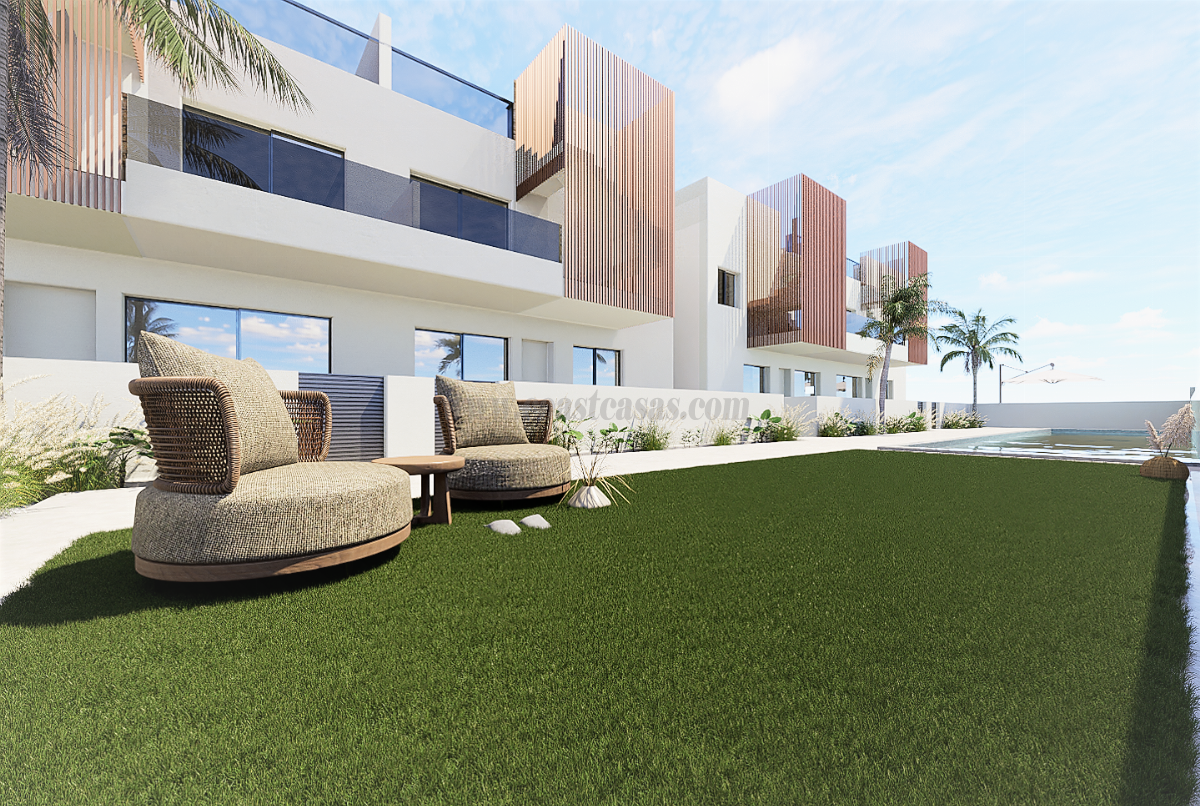 For sale of house in Pilar de la Horadada