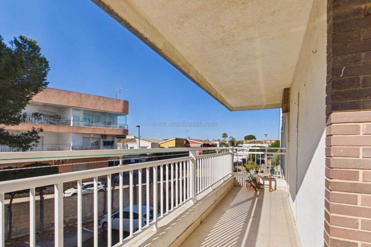 Venta de apartamento en Los Alcázares