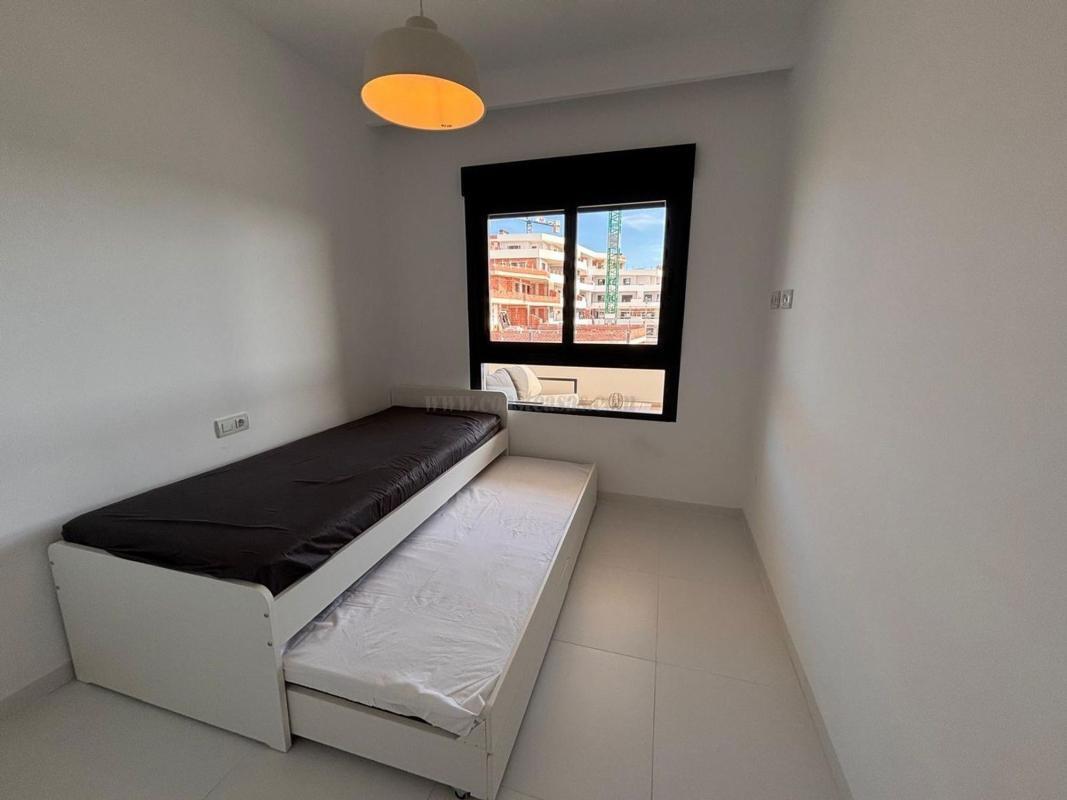 Venta de apartamento en San Miguel de Salinas