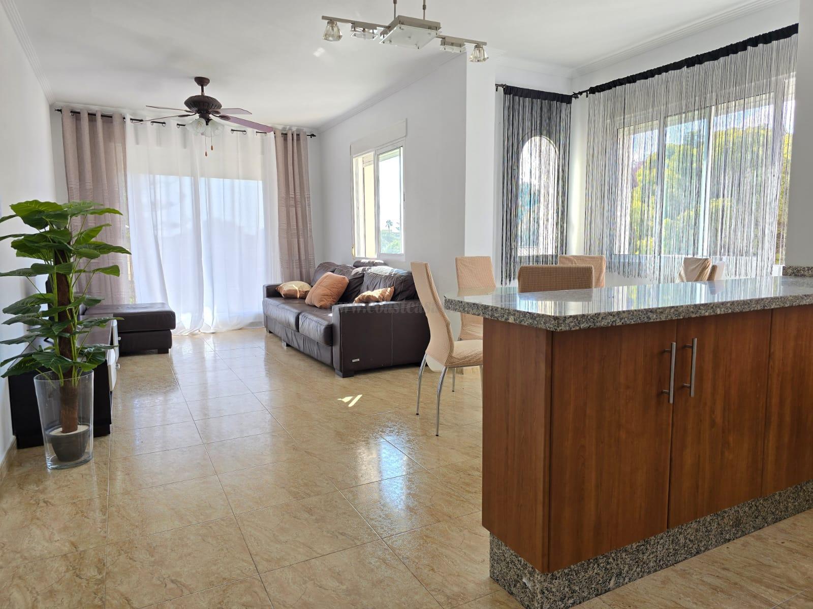 Zu verkaufen von appartement in
 Orihuela Costa