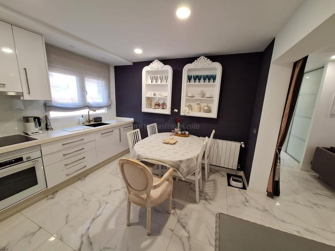 Venta de villa en Pilar de la Horadada