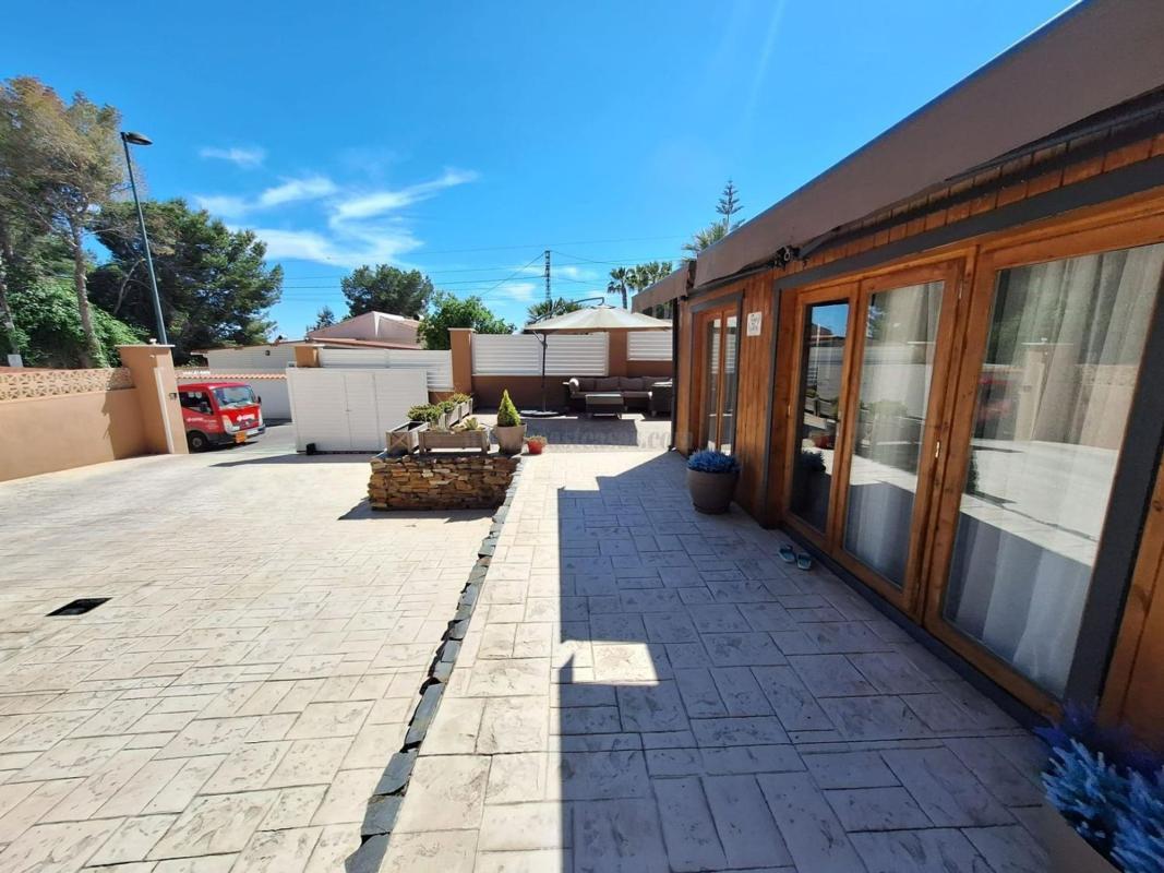 Venta de villa en Pilar de la Horadada