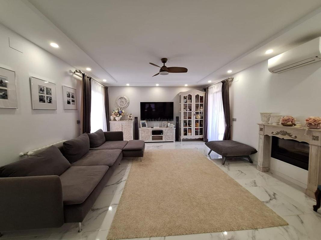 Venta de villa en Pilar de la Horadada
