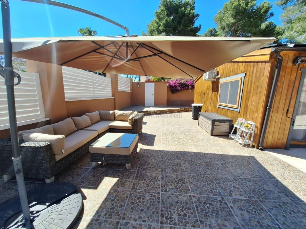 Venta de villa en Pilar de la Horadada