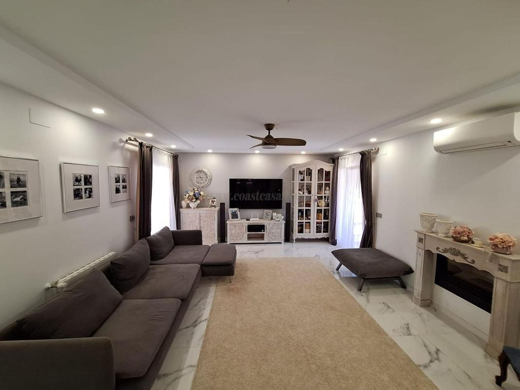 Venta de villa en Pilar de la Horadada