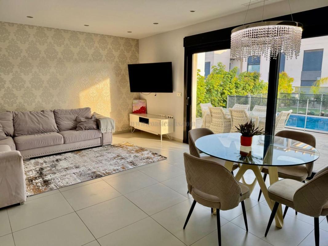 Venta de villa en Rojales