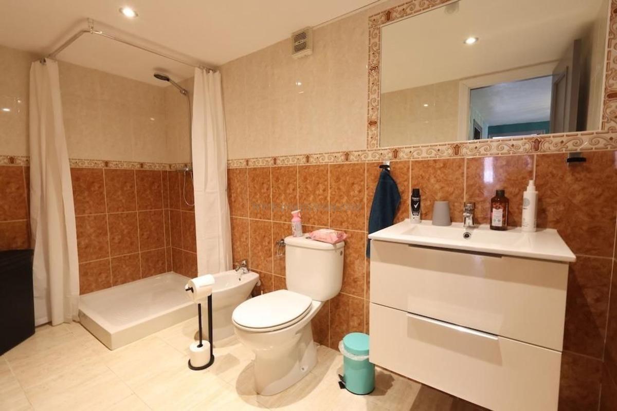 Venta de villa en San Miguel de Salinas