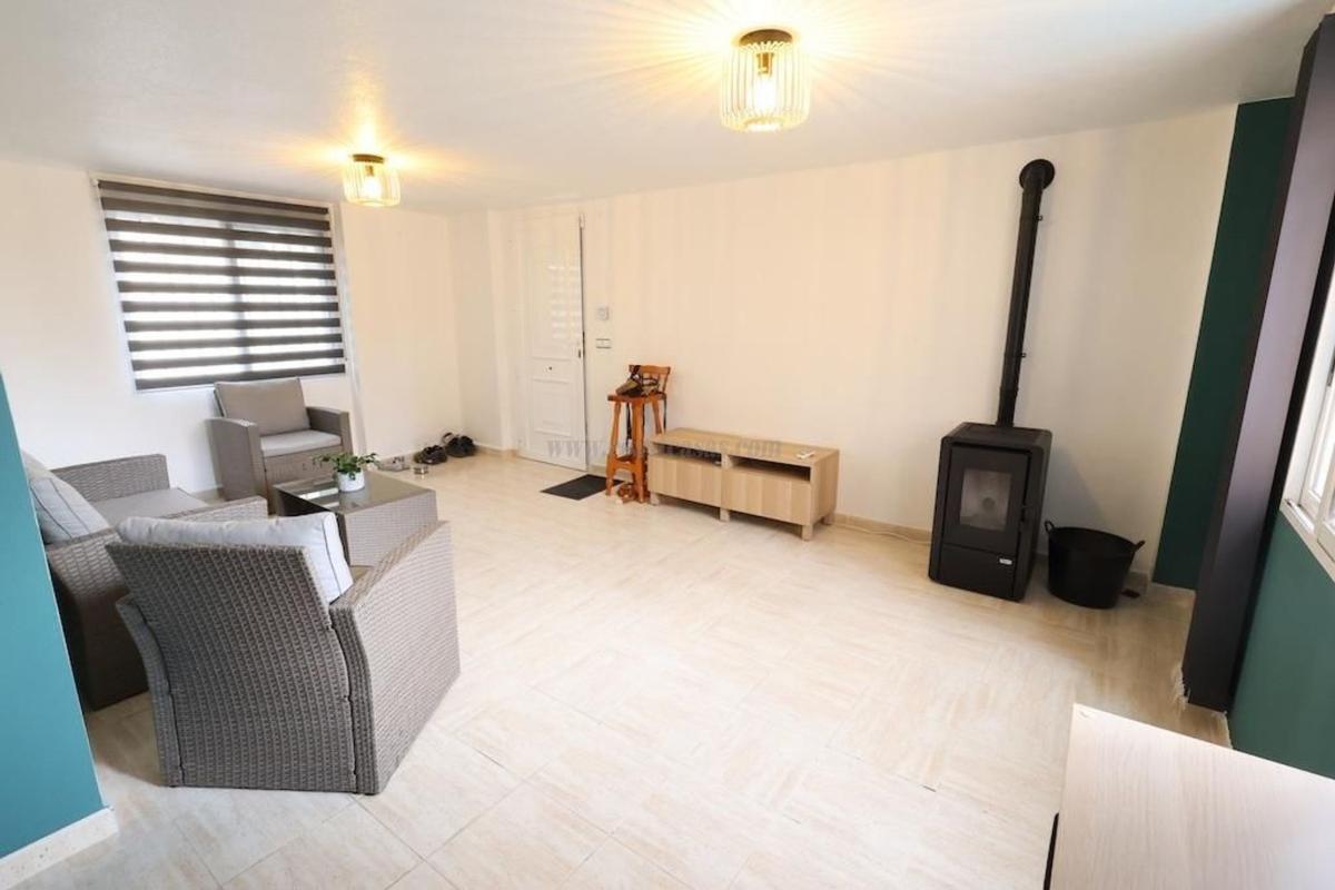 Venta de villa en San Miguel de Salinas