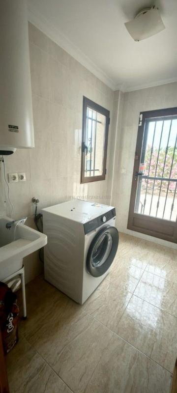 Venta de villa en Pinoso