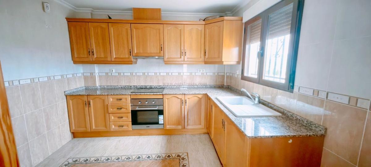 Venta de villa en Pinoso