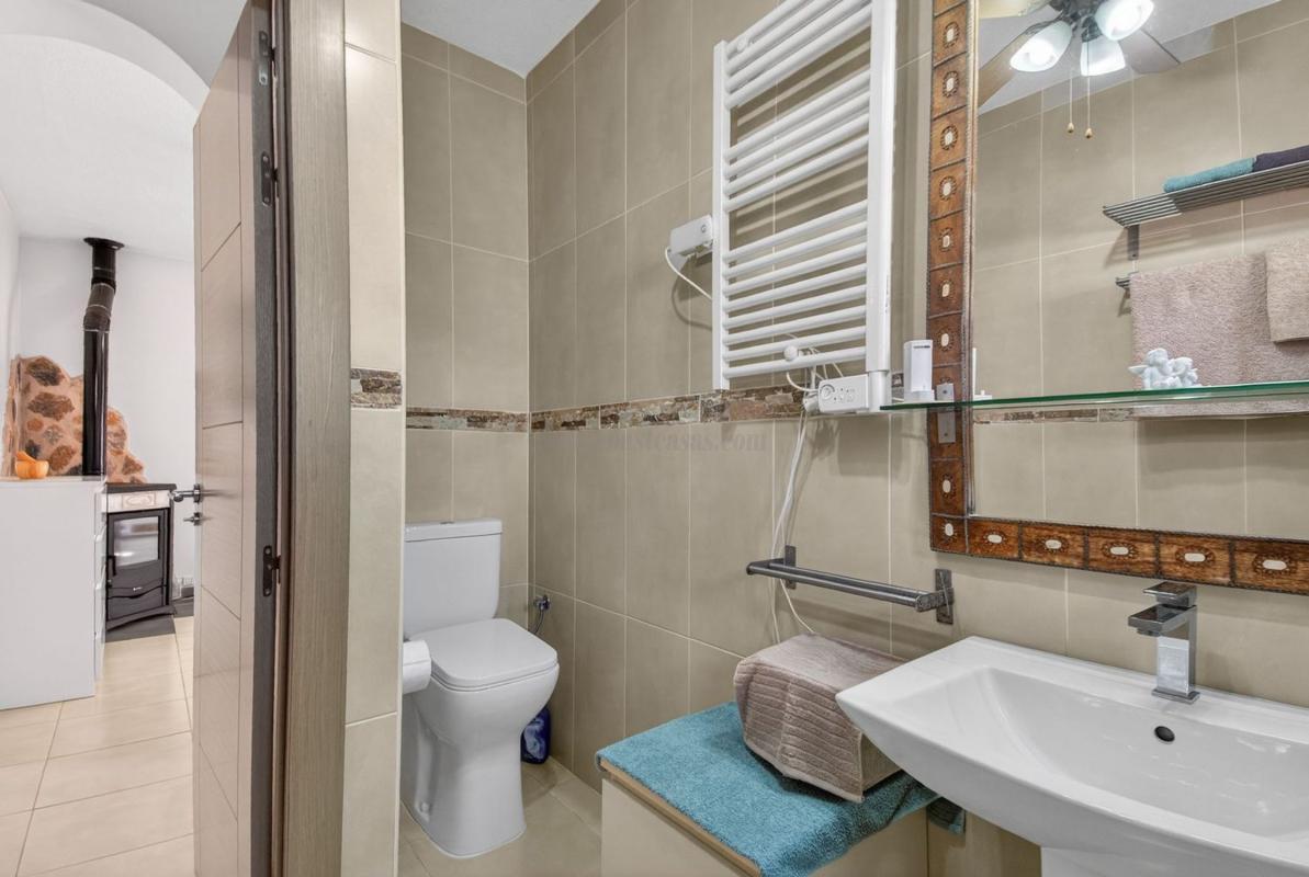 Venta de villa en San Miguel de Salinas