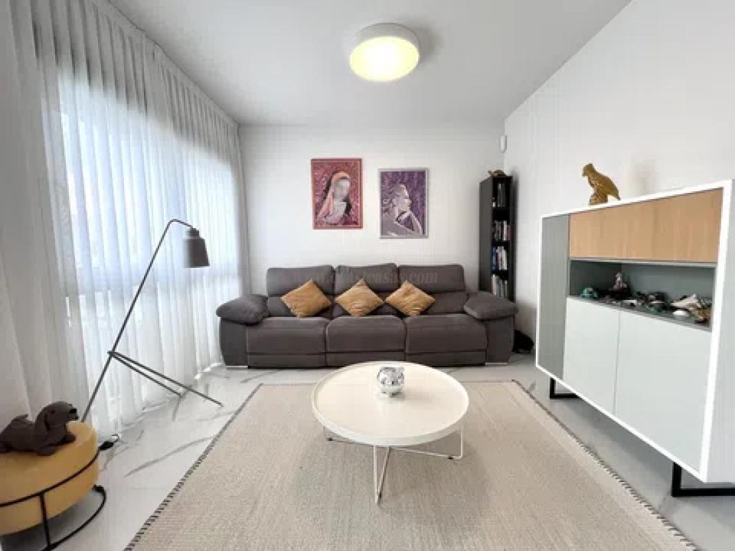 Venta de apartamento en San Miguel de Salinas
