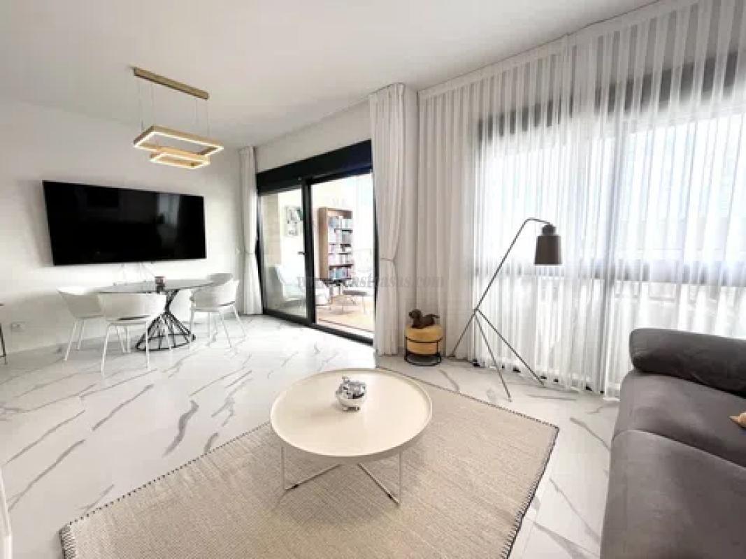 Venta de apartamento en San Miguel de Salinas