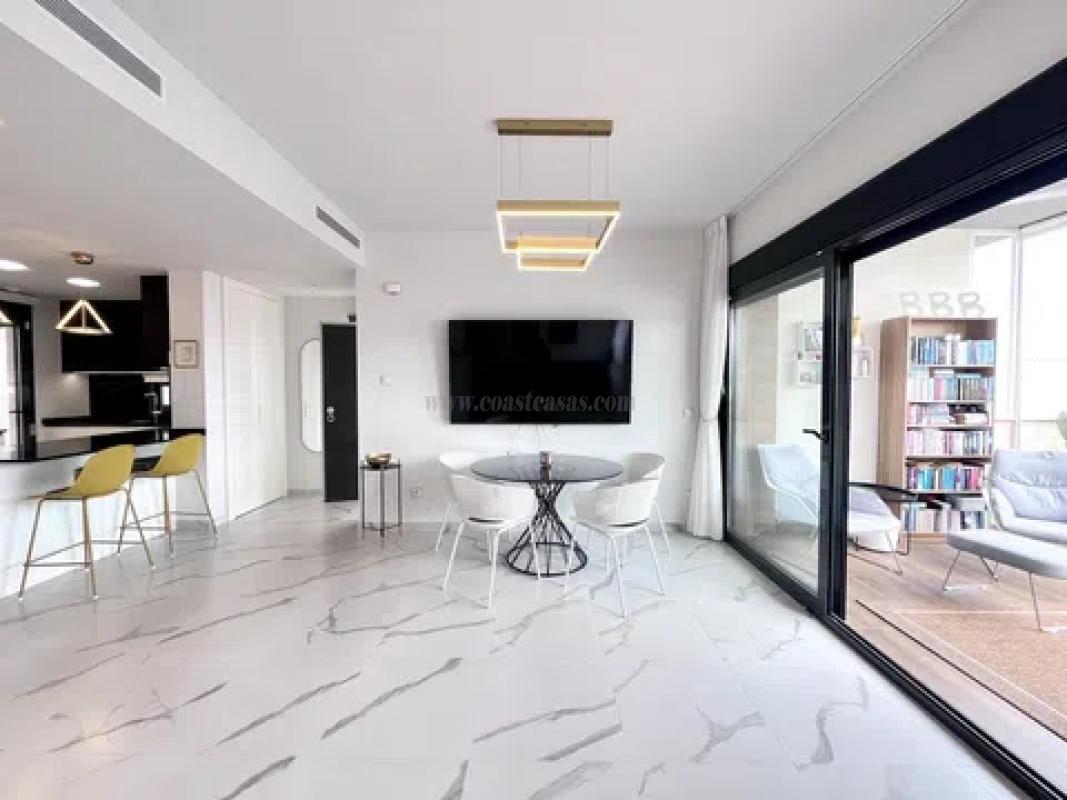 Venta de apartamento en San Miguel de Salinas