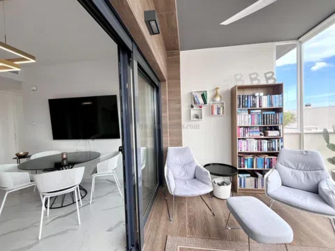 Venta de apartamento en San Miguel de Salinas