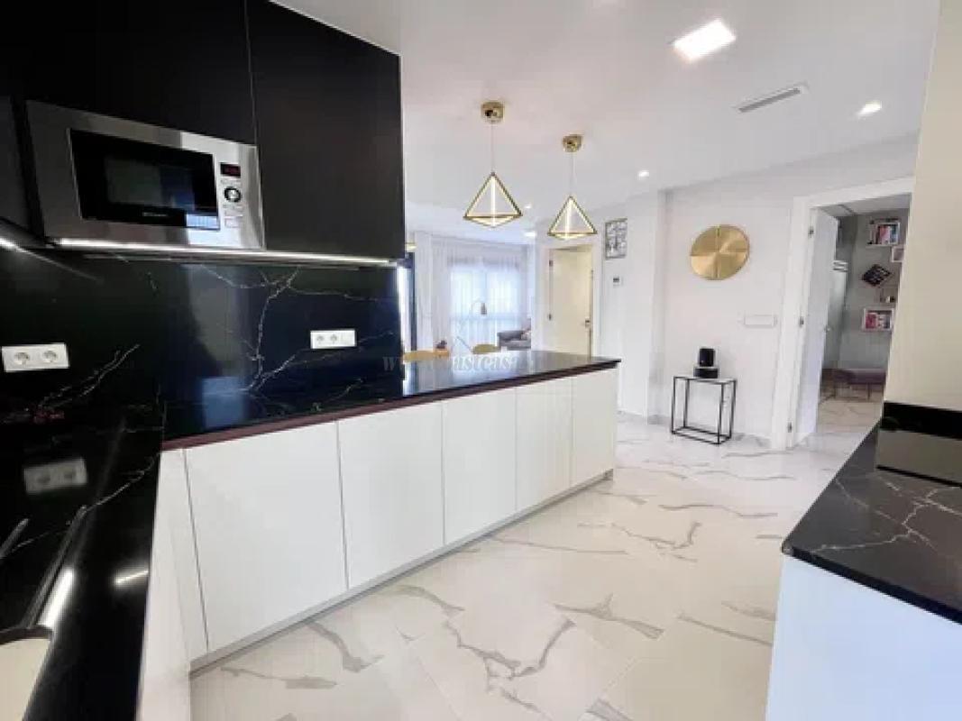 Venta de apartamento en San Miguel de Salinas