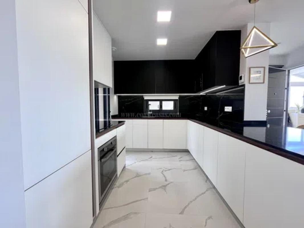 Venta de apartamento en San Miguel de Salinas