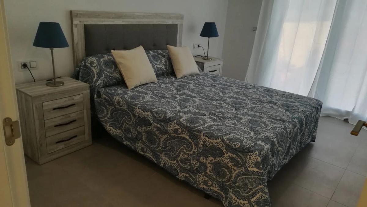 Venta de villa en Los Montesinos