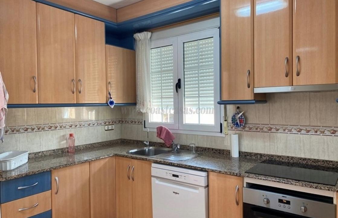 For sale of chalet in Torrevieja