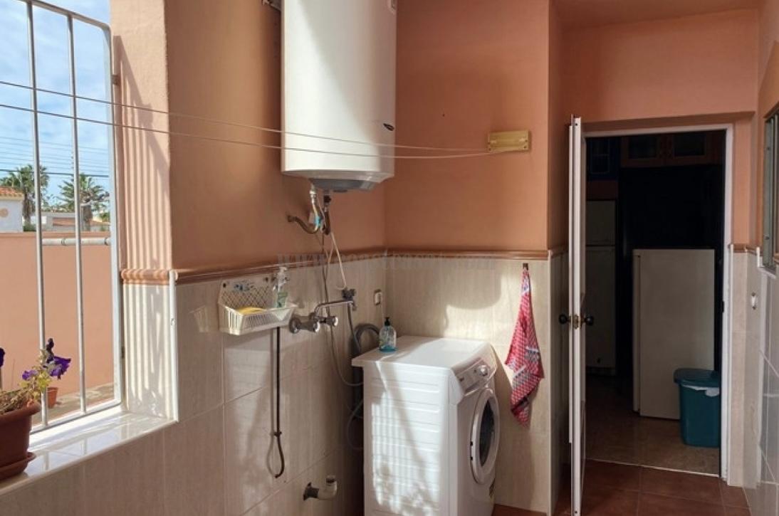 For sale of chalet in Torrevieja