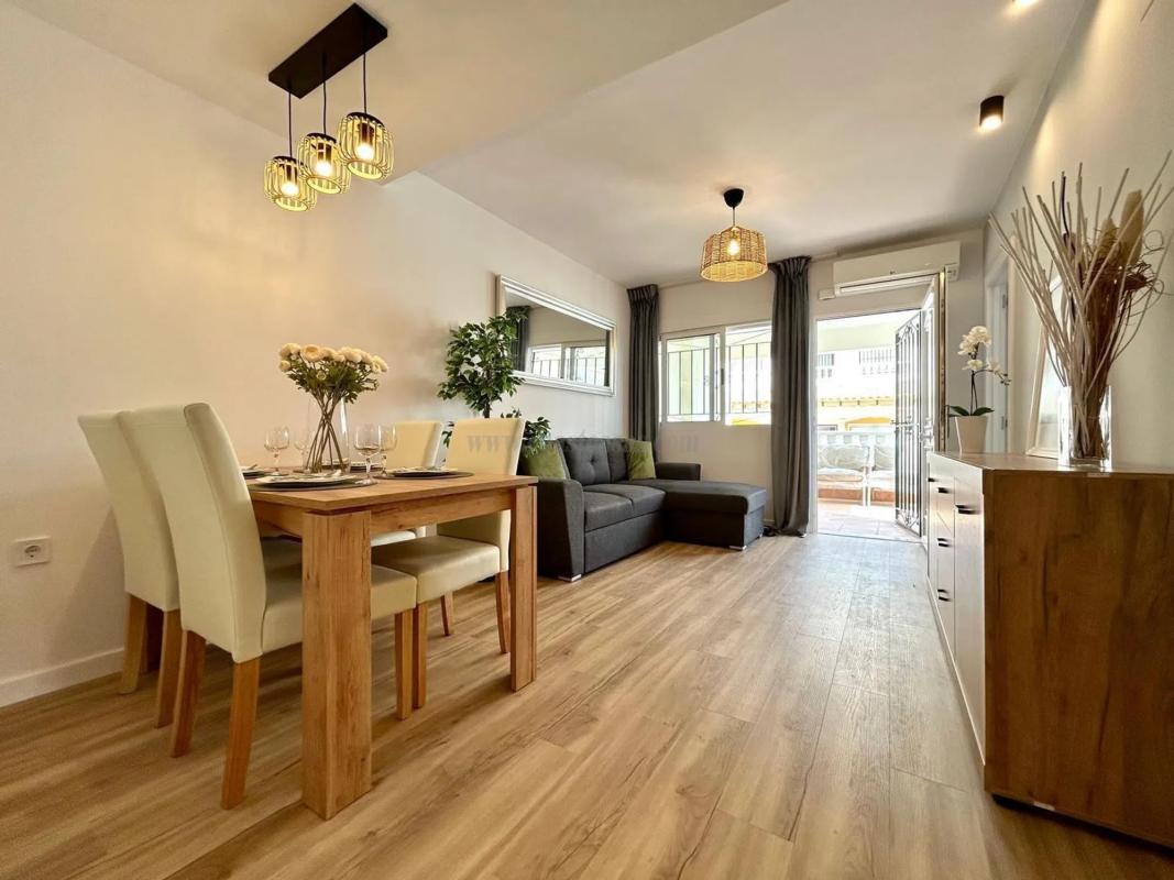 Venta de villa en Orihuela