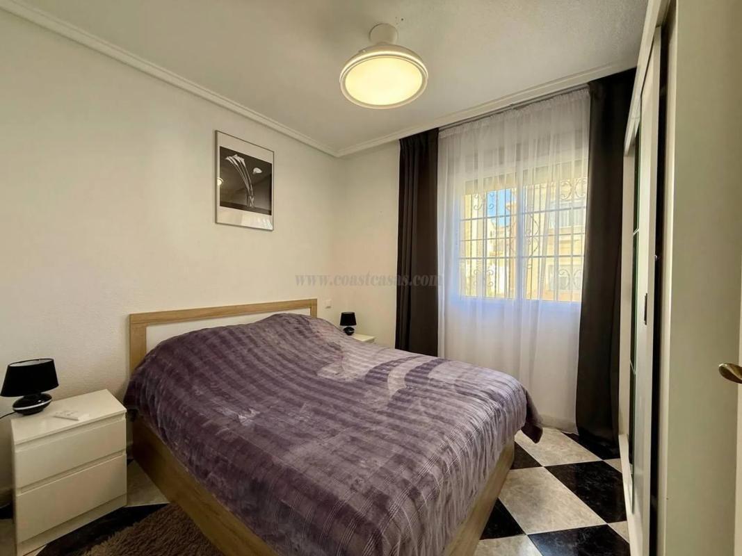 Venta de villa en Orihuela