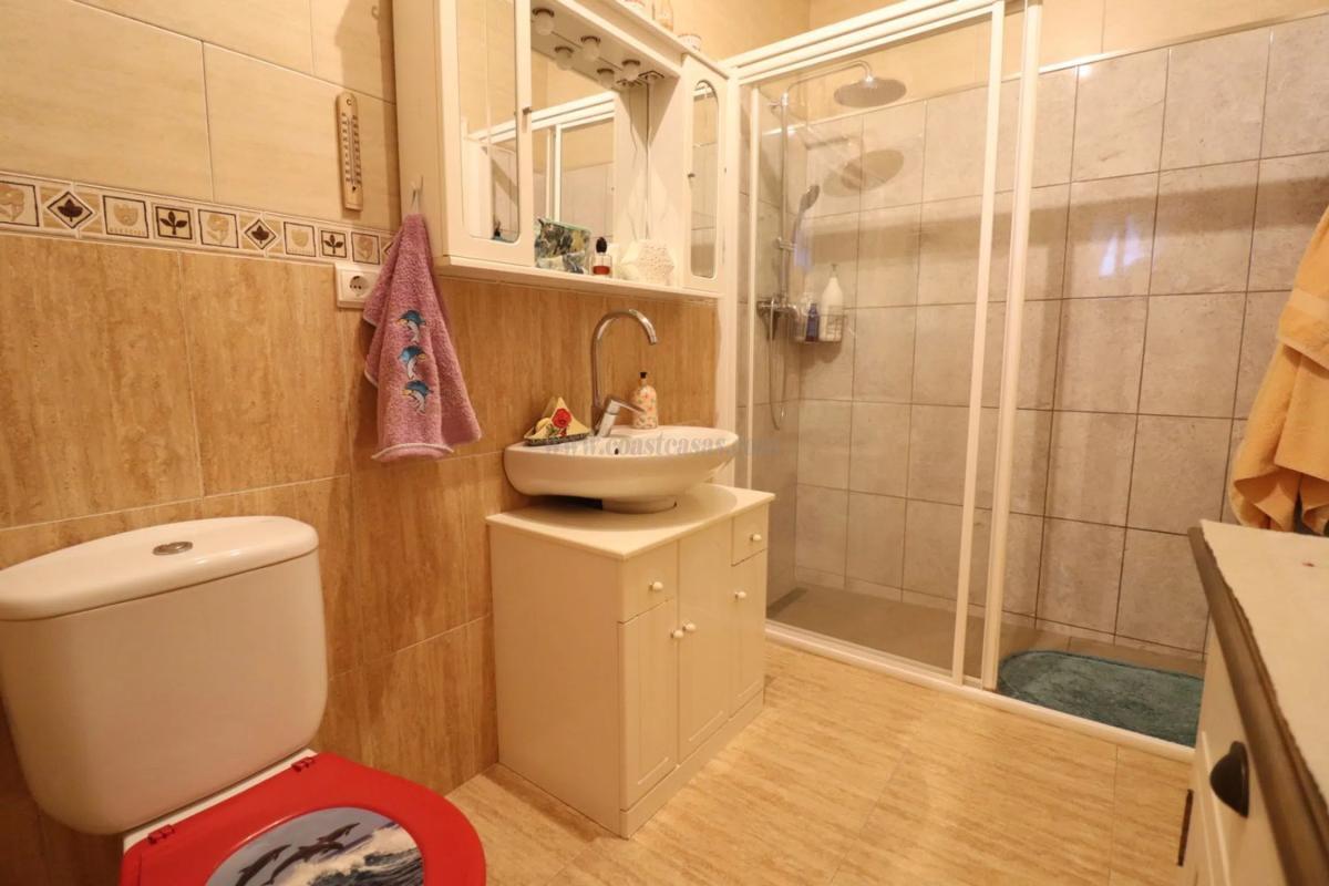 Venta de villa en Orihuela