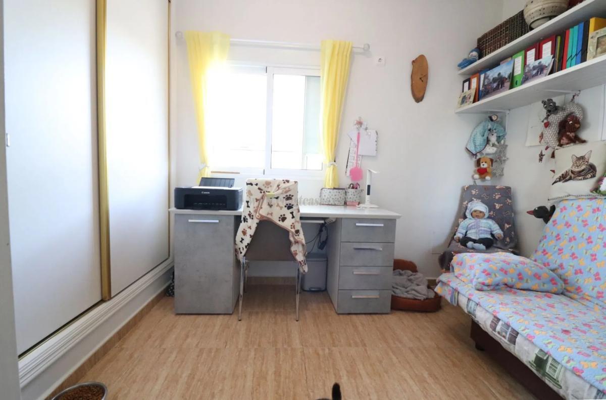Venta de villa en Orihuela