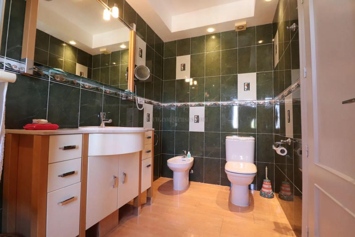 Venta de villa en Algorfa
