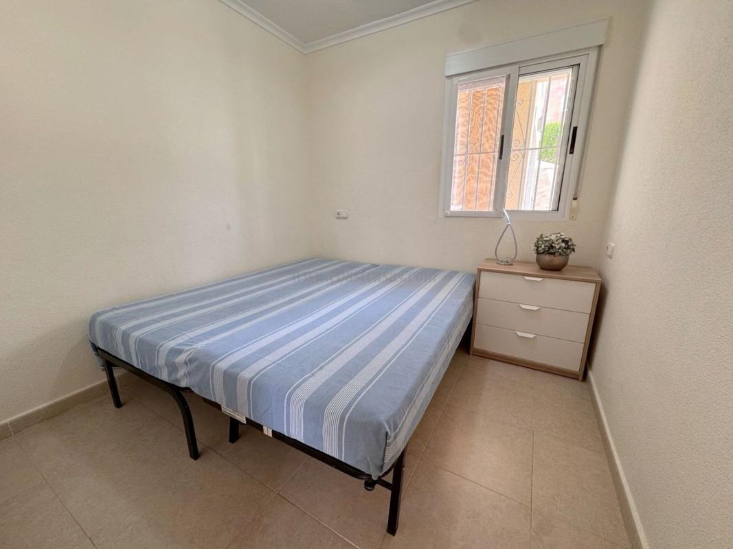 Venta de villa en Algorfa