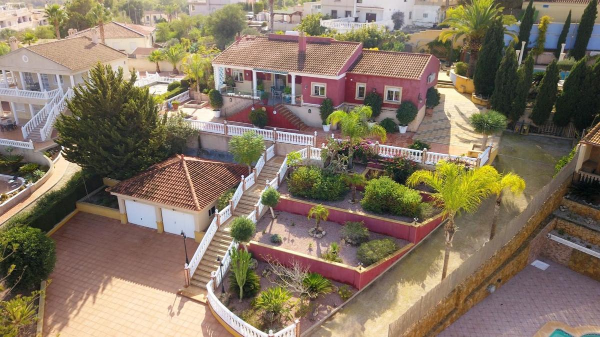 Venta de villa en Algorfa