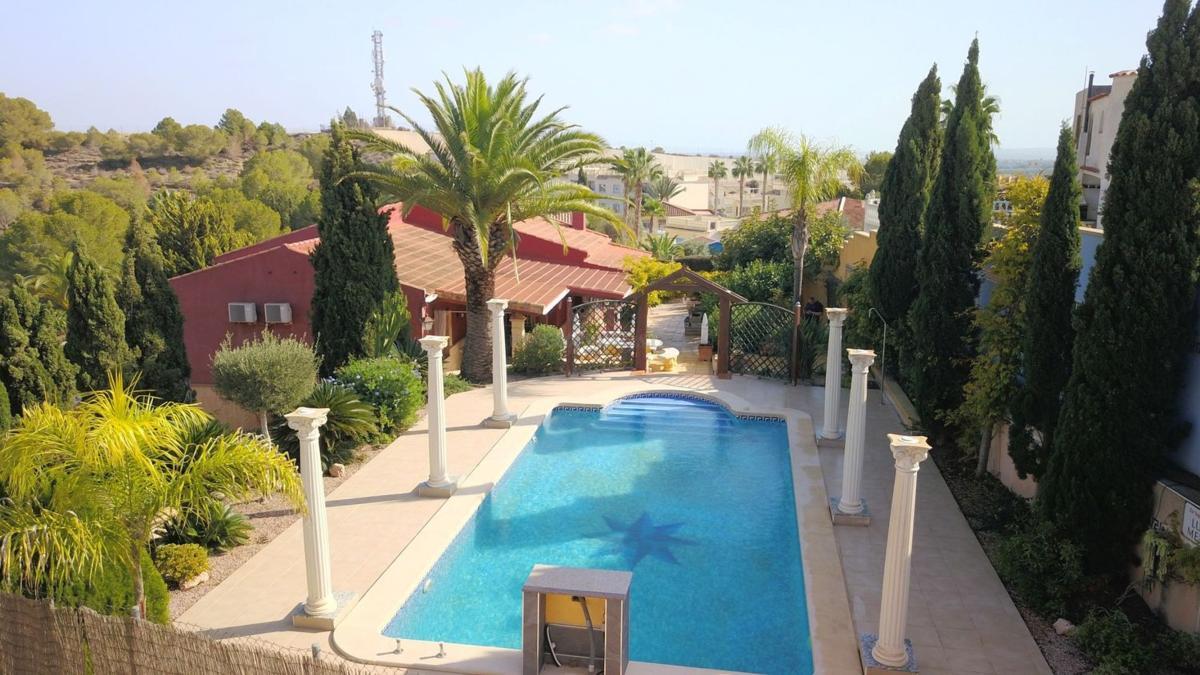 Venta de villa en Algorfa