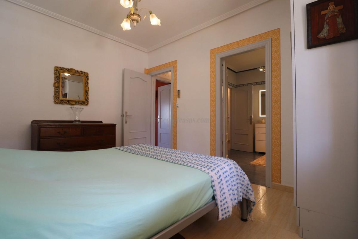 Venta de villa en Algorfa