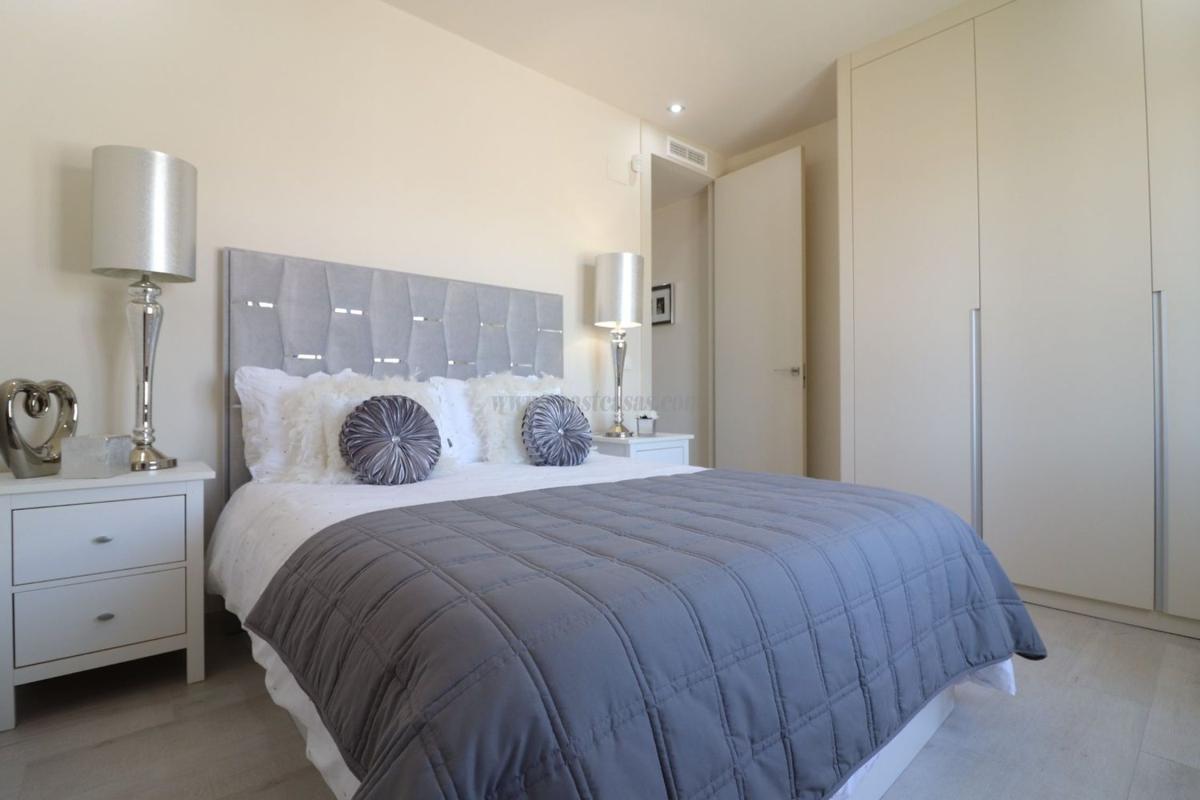 Venta de villa en Algorfa