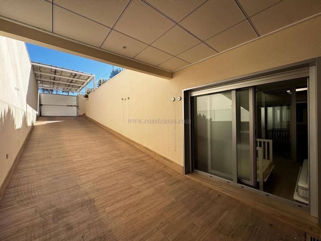 Venta de villa en Orihuela