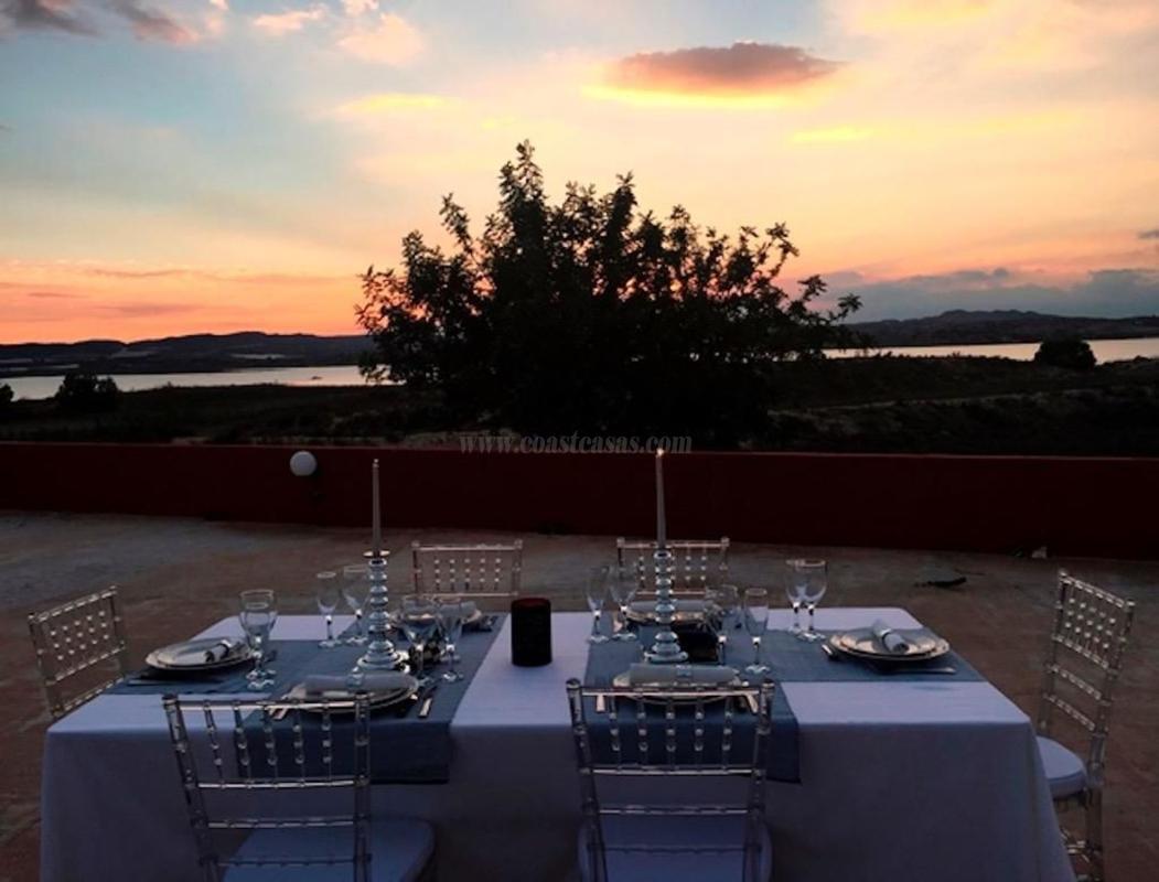 Venta de villa en Orihuela