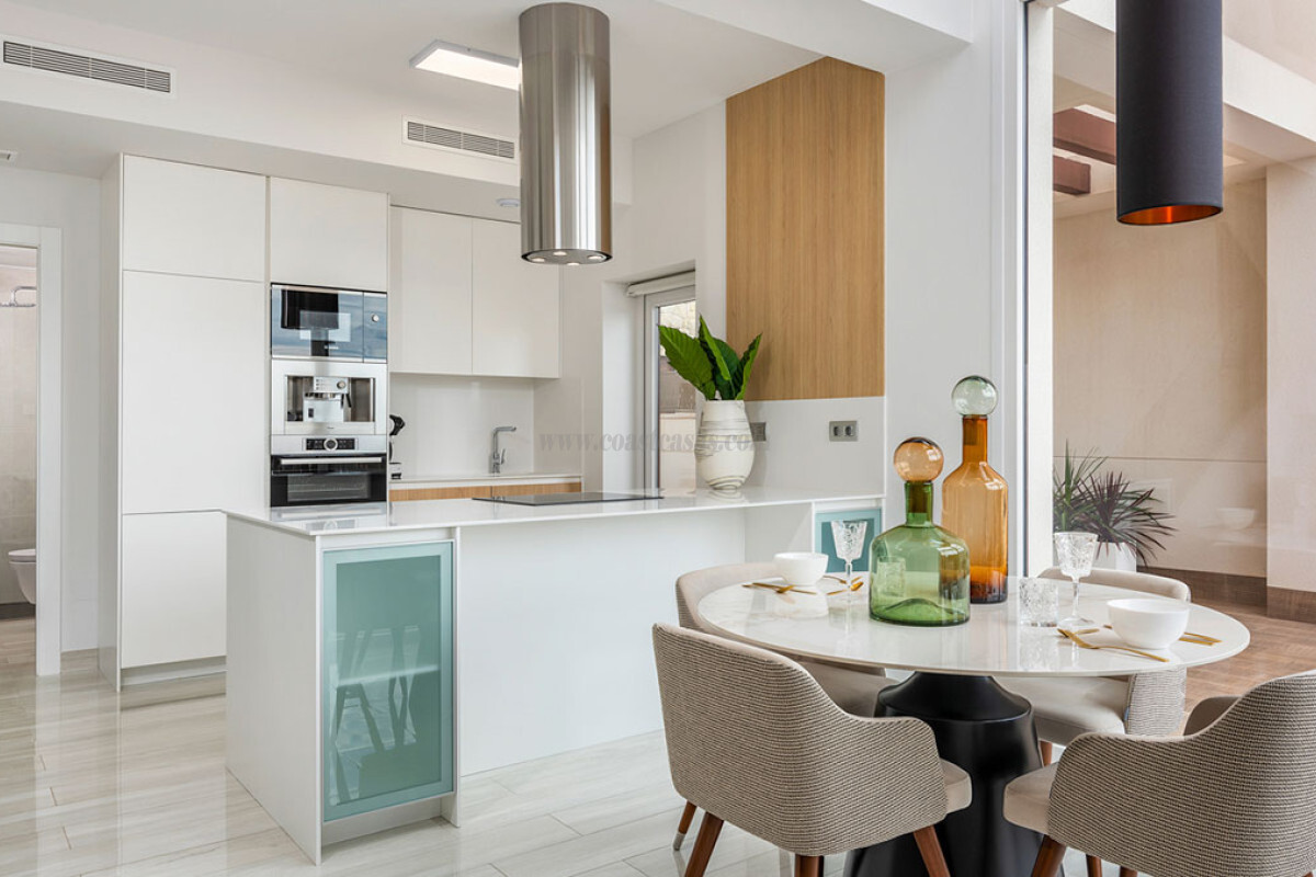 Venta de villa en Los Montesinos