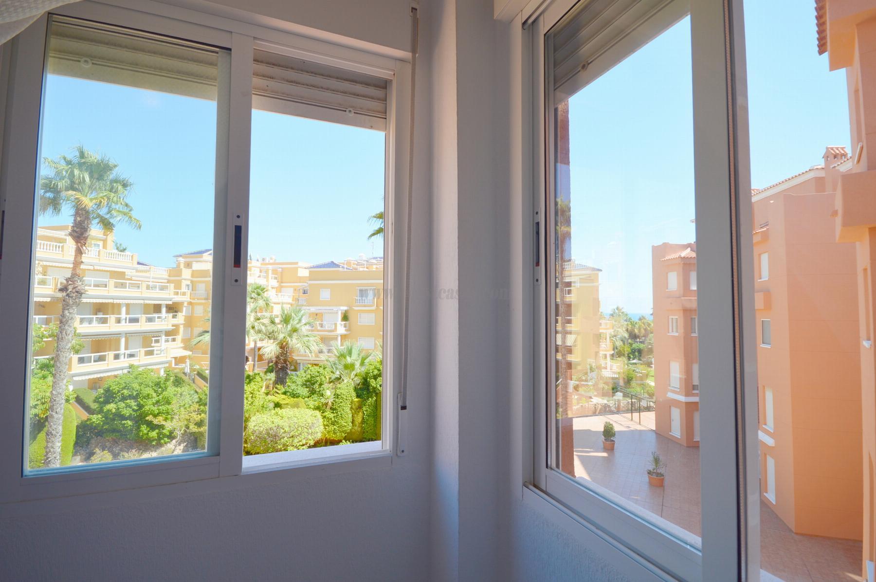 For sale of apartment in Orihuela Costa