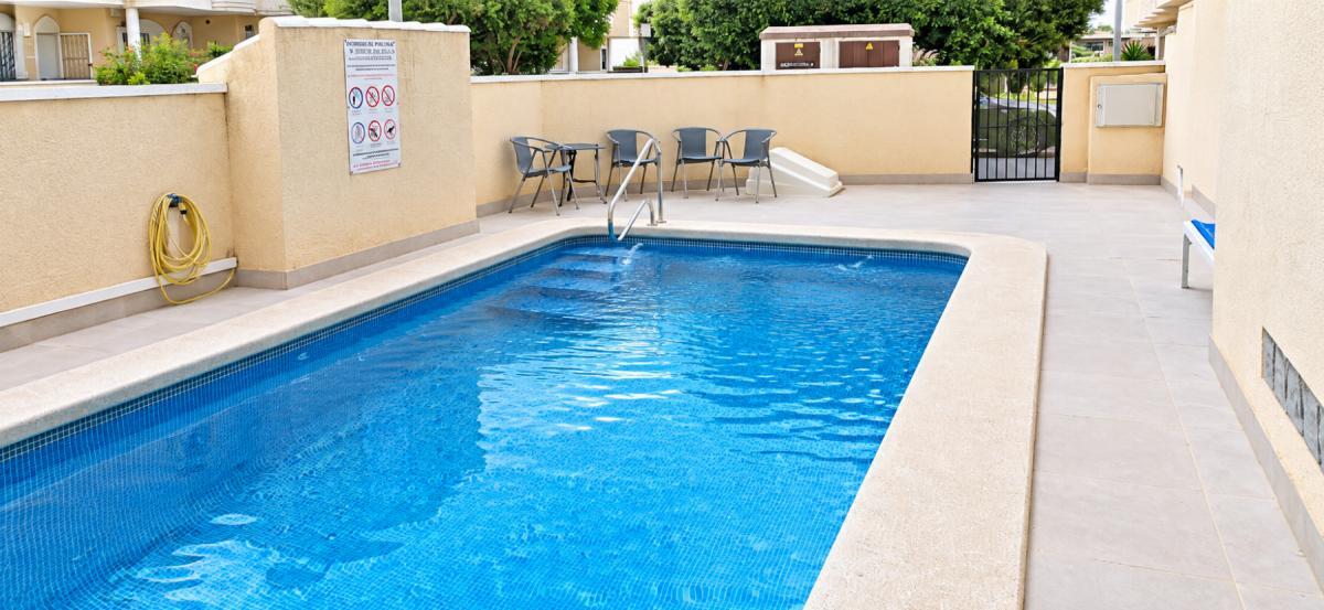 Venta de villa en Almoradí