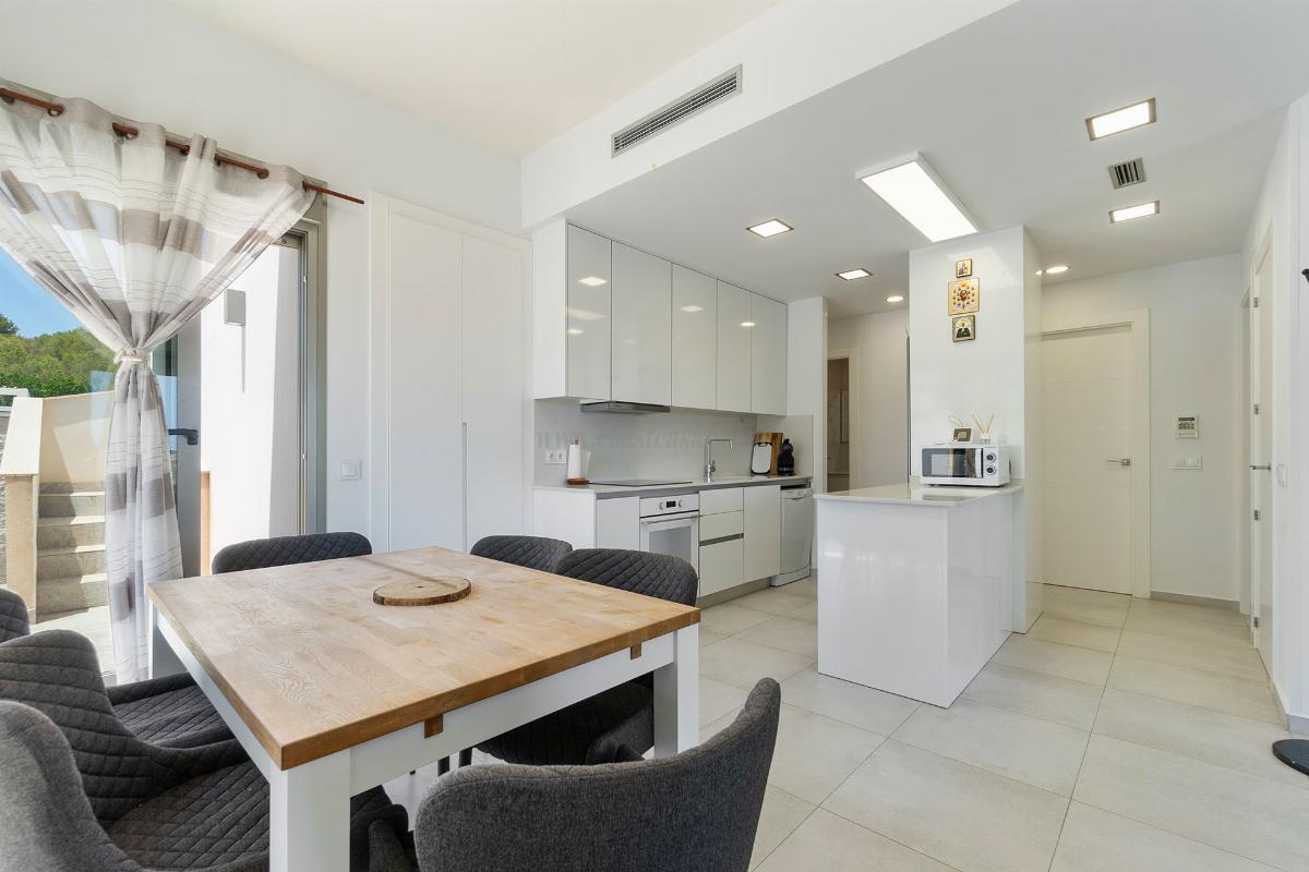 Venta de chalet en San Miguel de Salinas