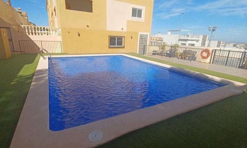 Verkoop van appartement in Orihuela Costa